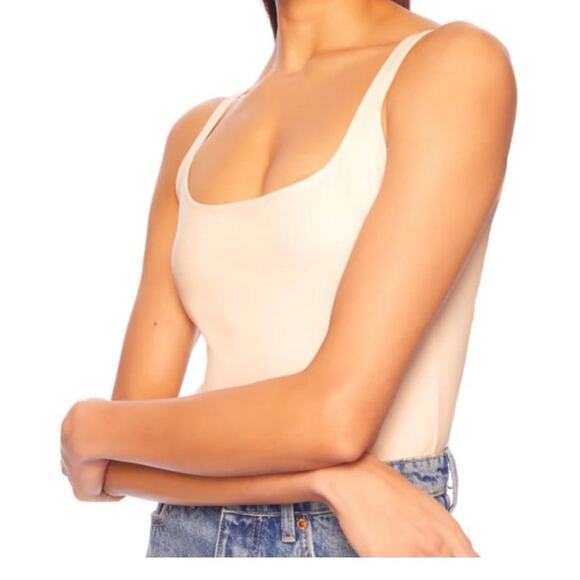 Susana Monaco Faux Leather Low Back Tank Bodysuit Blanched Almond Size M NWT - Picture 14 of 14